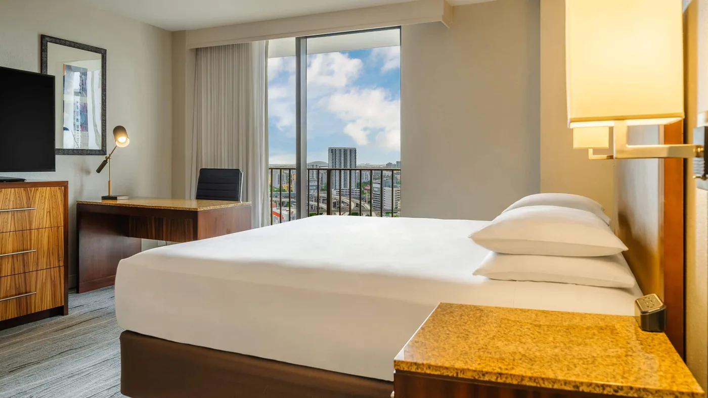 Habitación del hotel en el downtown de Miami